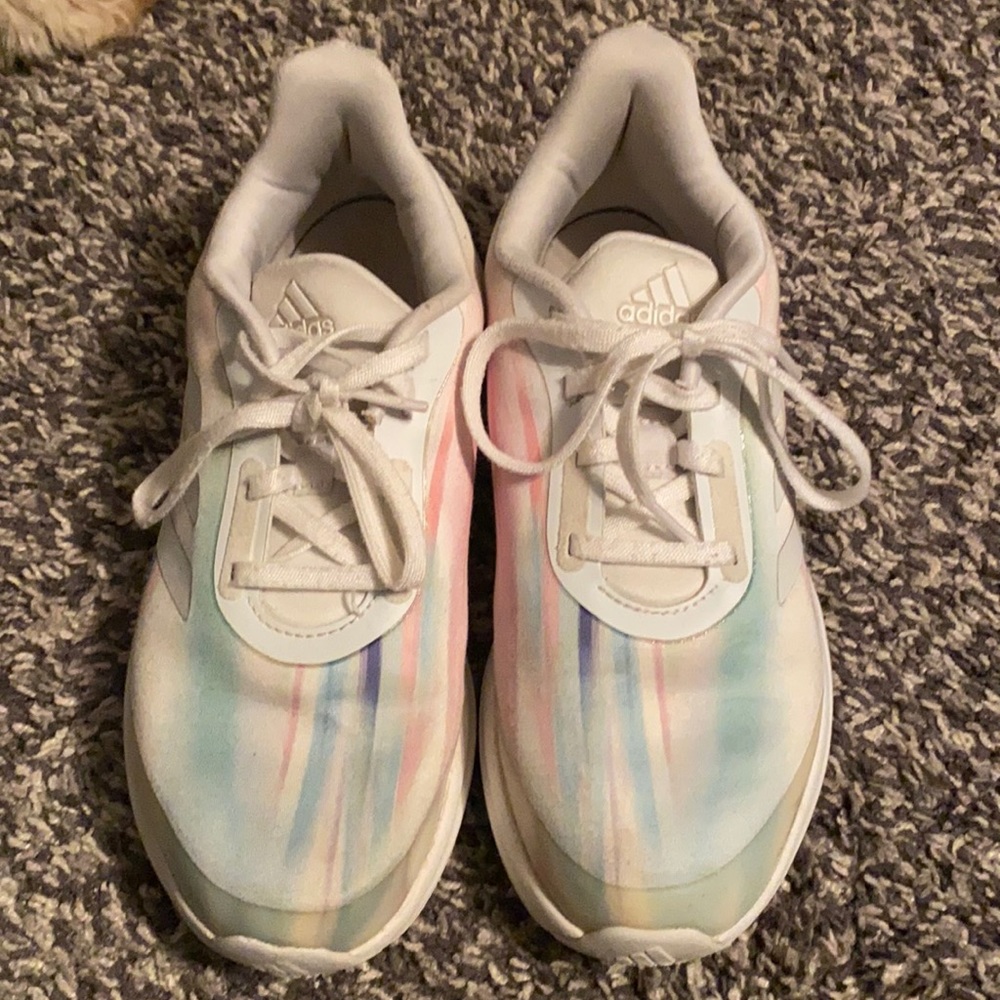Adidas shoes big girl size 3.5